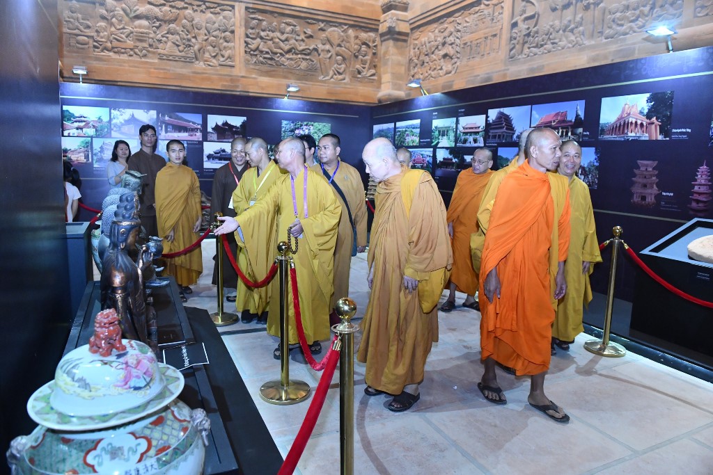 Hà Nam: Khai mạc chuỗi sự kiện Văn hóa chào mừng Đại lễ Vesak LHQ 2019