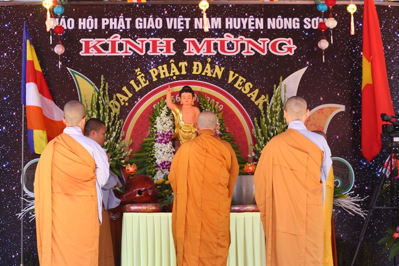 Nông Sơn: Phật giáo huyện miền núi tổ chức Đại lễ Phật đản PL.2563 tại chùa Kim Sơn