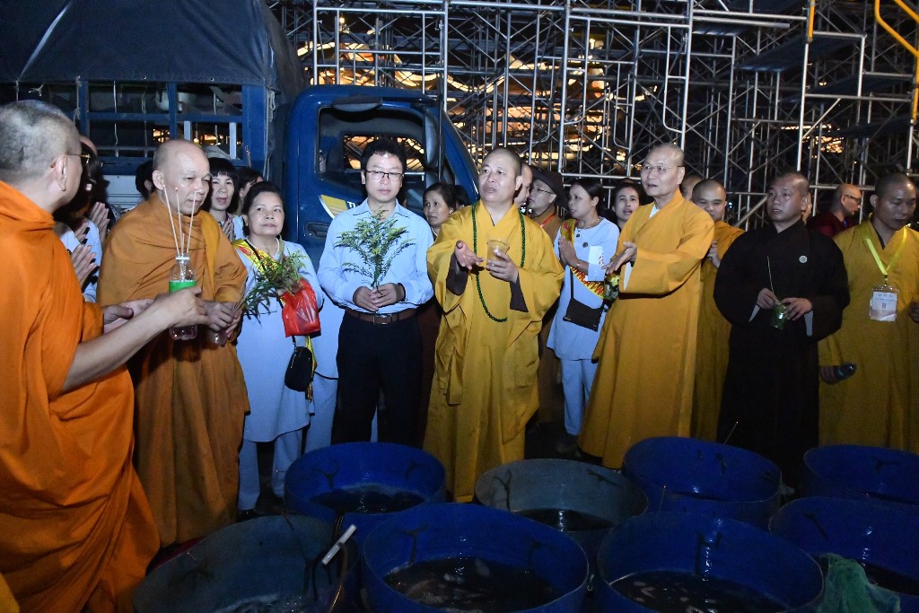 Hà Nam: Khai mạc chuỗi sự kiện Văn hóa chào mừng Đại lễ Vesak LHQ 2019