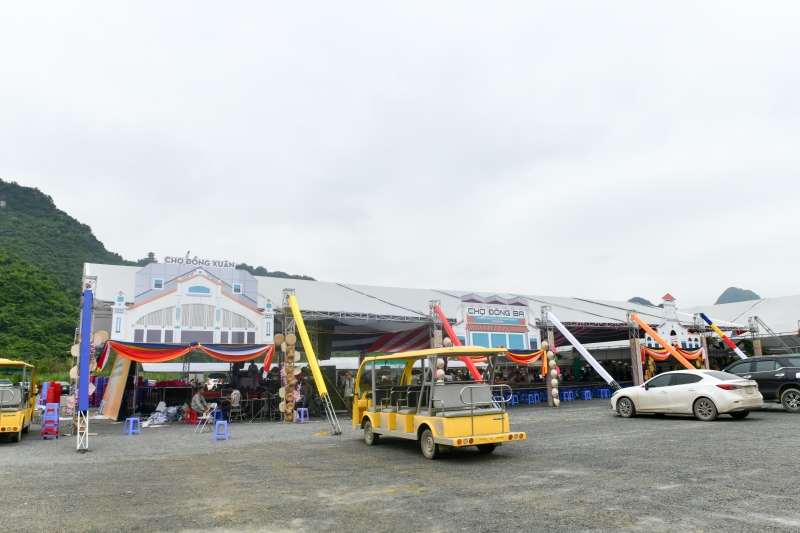 Gấp rút chuẩn bị cho buổi khai mạc Đại lễ Vesak LHQ 2019