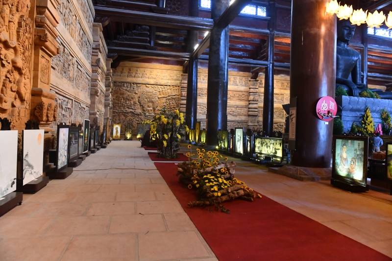 Gấp rút chuẩn bị cho buổi khai mạc Đại lễ Vesak LHQ 2019