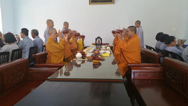 Khánh Hòa: Khóa tu Bát quan trai lần IV chùa Đức Hòa