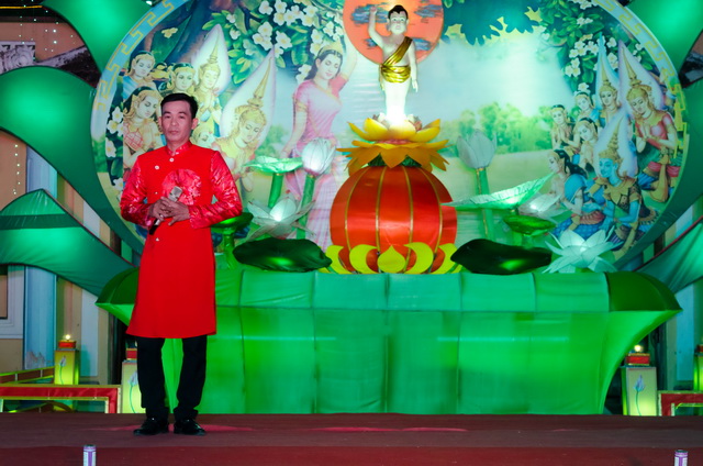 Khánh Hòa : Văn nghệ chào mừng Phật đản PL.2563