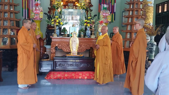 Khánh Hòa: Khóa tu Bát quan trai lần IV chùa Đức Hòa