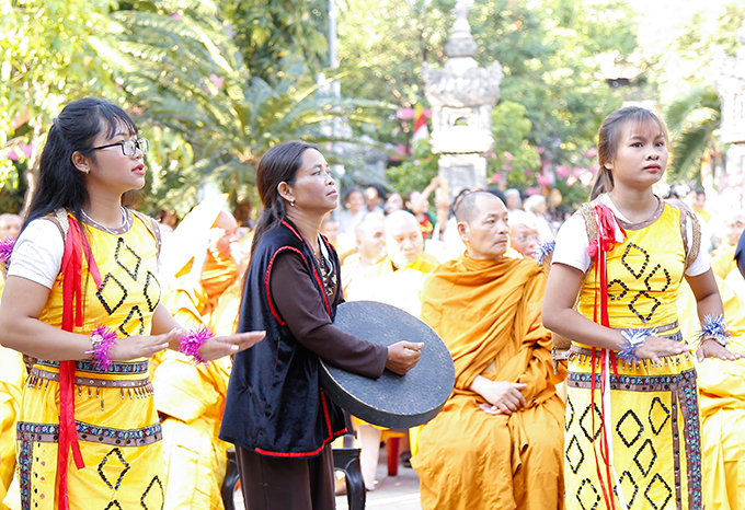 Khánh Hòa: Trang nghiêm Đại lễ Phật đản Liên Hợp quốc Vesak 2019  tại chùa sắc tứ Long Sơn