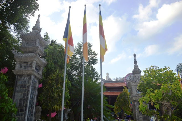 Khánh Hòa:  Diễu hành xe hoa Kính mừng Đại lễ Phật Đản Liên Hợp quốc Vesak 2019