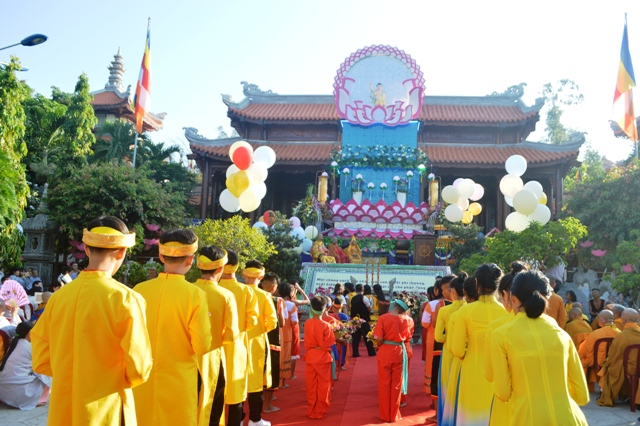 Khánh Hòa: Trang nghiêm Đại lễ Phật đản Liên Hợp quốc Vesak 2019  tại chùa sắc tứ Long Sơn