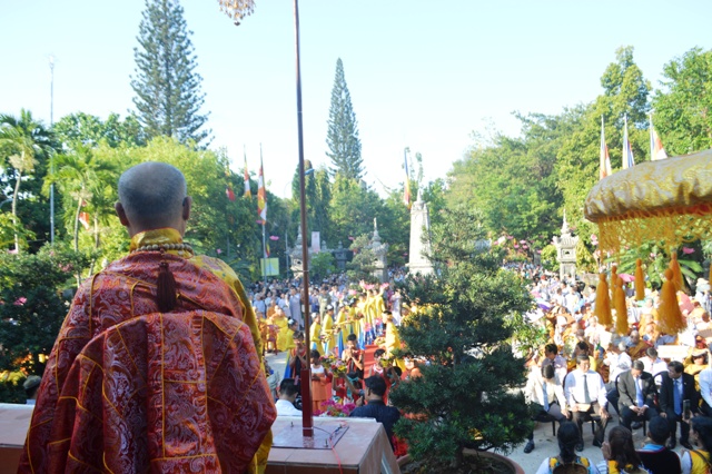 Khánh Hòa: Trang nghiêm Đại lễ Phật đản Liên Hợp quốc Vesak 2019  tại chùa sắc tứ Long Sơn