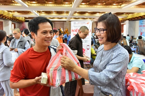 Chùa Giác Ngộ: 590 người tham gia Hiến máu nhân đạo