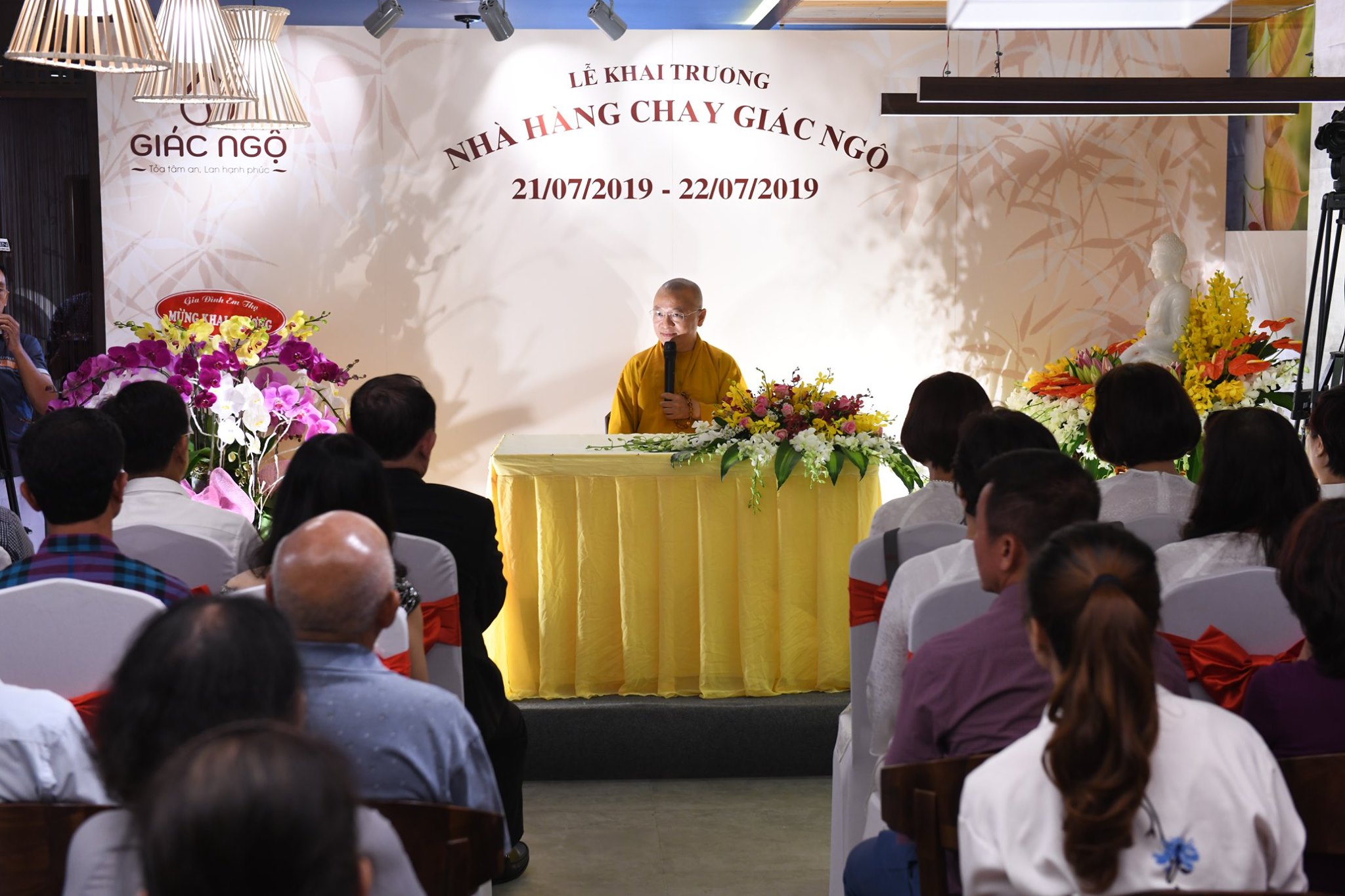 TT. THÍCH NHẬT TỪ GIẢNG TẠI NHÀ HÀNG CHAY GIÁC NGỘ Q5 (21/07/2019)
