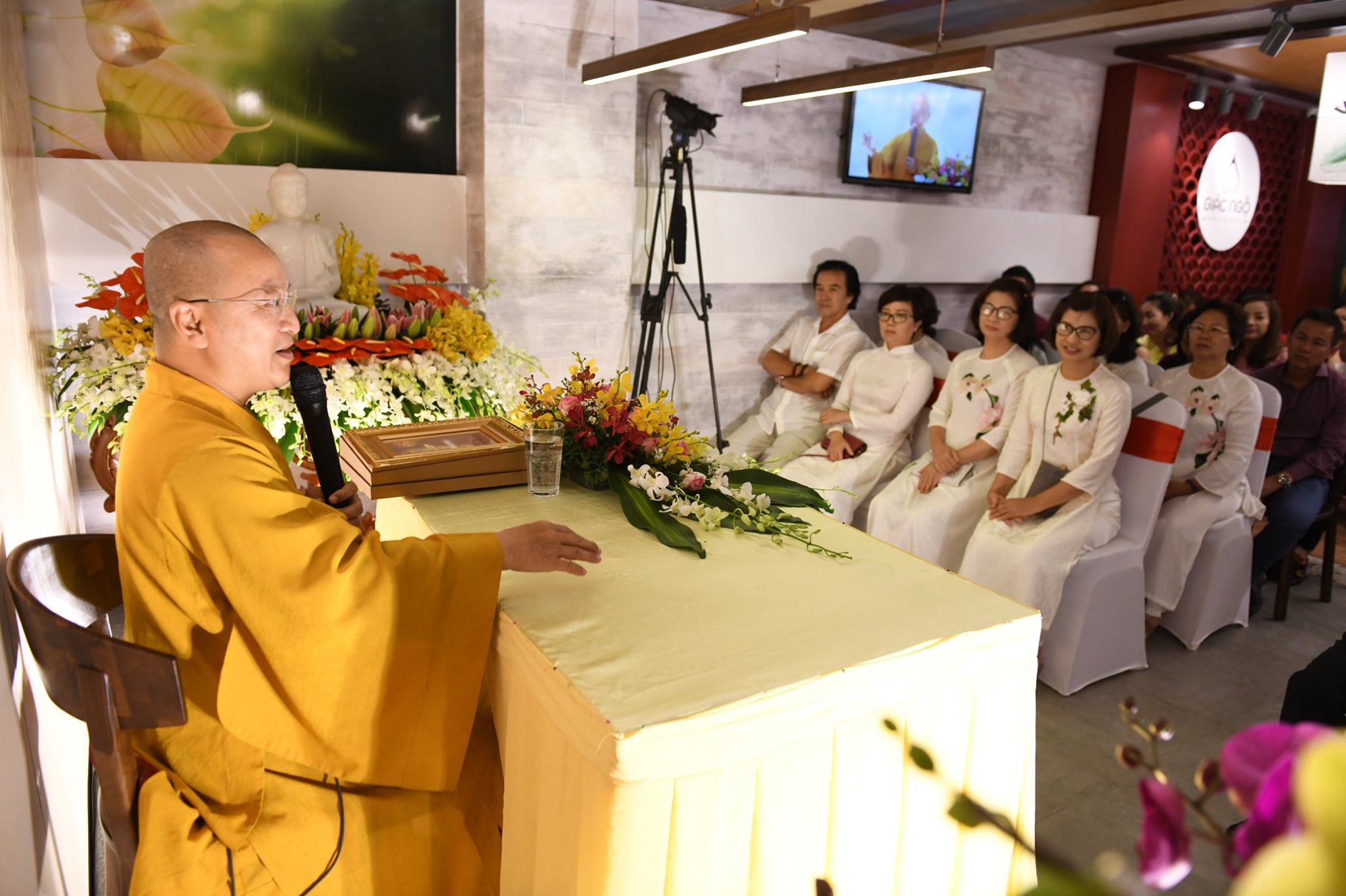 TT. THÍCH NHẬT TỪ GIẢNG TẠI NHÀ HÀNG CHAY GIÁC NGỘ Q5 (21/07/2019)
