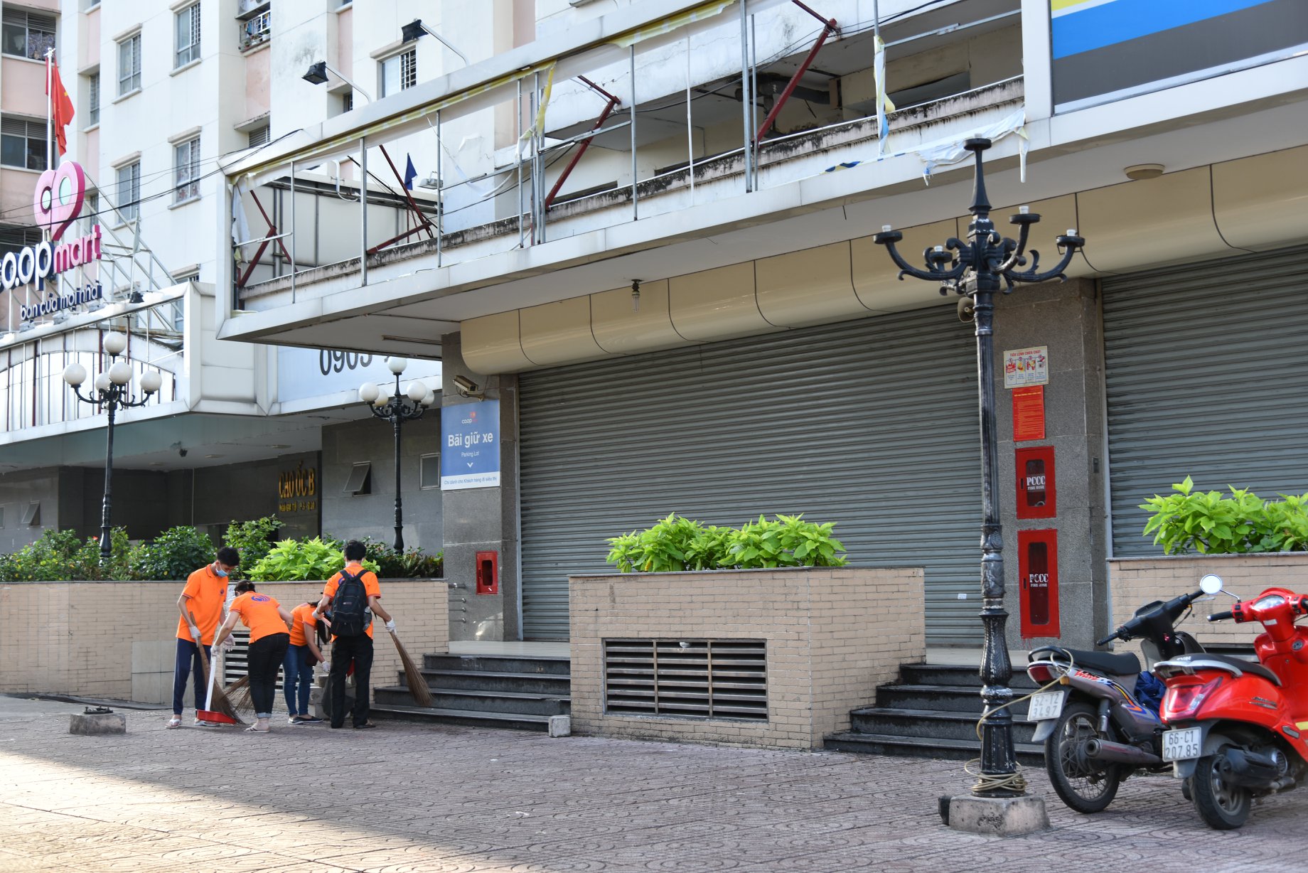 Quỹ Đạo Phật Ngày Nay - Chùa Giác Ngộ  Đồng Hành Cùng Địa Phương Bảo Vệ Môi Trường