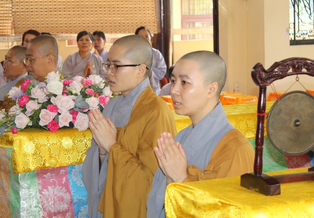 TP Hồ Chí Minh: Lễ dâng Y Vu Lan - PL 2563  Húy kị Hòa thượng Thích Tâm Châu lần thứ II