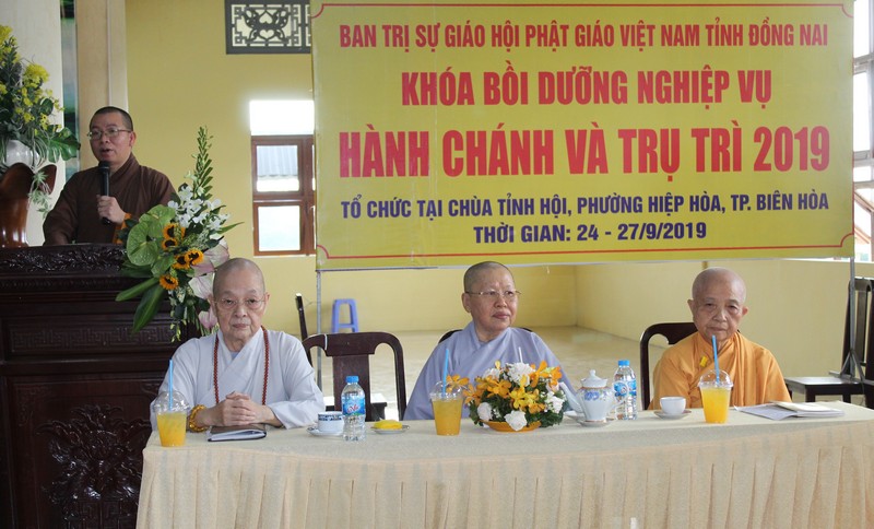 Đồng Nai: 783 học viên nhận chứng chỉ bồi dưỡng NVHC &amp; Trụ trì