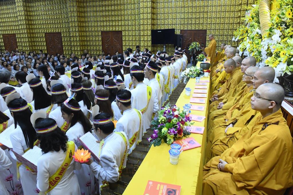 Chùa Giác Ngộ: Trang Nghiêm Đại Lễ Vu-Lan Báo Hiếu – Cúng Dường Pháp Y PL. 2563, DL. 2019