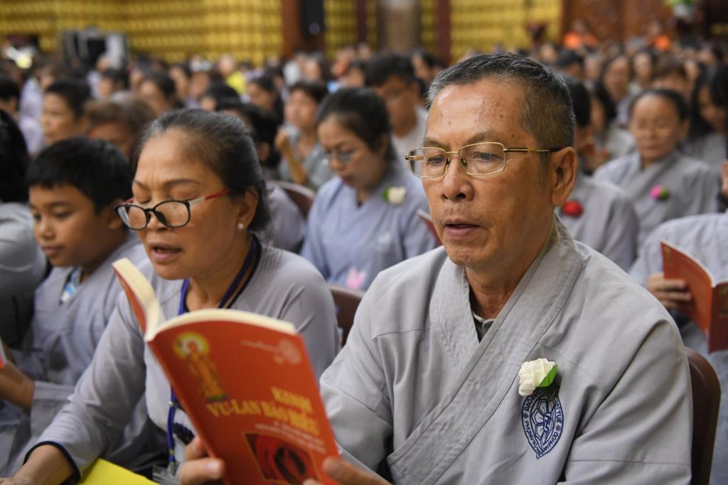 Chùa Giác Ngộ: Trang Nghiêm Đại Lễ Vu-Lan Báo Hiếu – Cúng Dường Pháp Y PL. 2563, DL. 2019