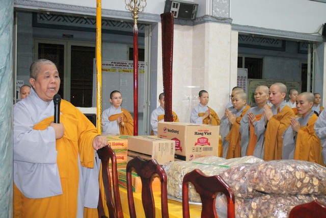 TP Hồ Chí Minh: Quan Âm Tu Viện Cúng Dường 11 Trường Hạ