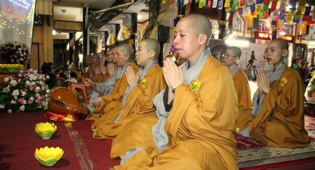 TP Hồ Chí Minh:  Quan Âm Tu Viện Đại lễ kính mừng Vu Lan báo Hiếu - PL 2653