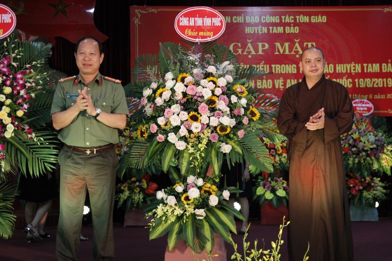 Vĩnh Phúc : Ban Chỉ Đạo Tôn Giáo Huyện Tam Đảo Gặp Mặt Các Chức Sắc Tôn Giáo Tiêu Biểu Nhân Ngày Hội Toàn Dân Bảo Vệ An Ninh Tổ Quốc