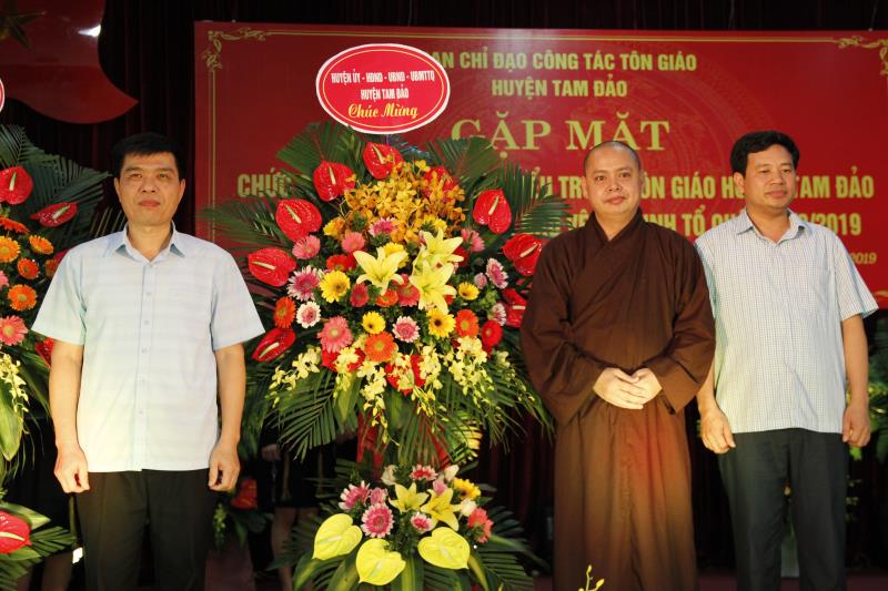 Vĩnh Phúc : Ban Chỉ Đạo Tôn Giáo Huyện Tam Đảo Gặp Mặt Các Chức Sắc Tôn Giáo Tiêu Biểu Nhân Ngày Hội Toàn Dân Bảo Vệ An Ninh Tổ Quốc
