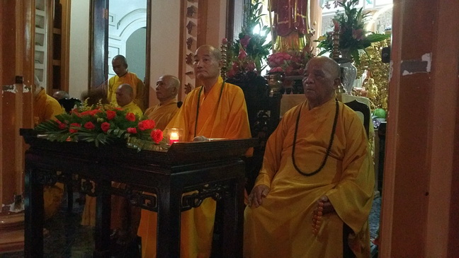 Khánh Hòa: Tổ đình Thiên Bửu tổ chức lễ Vu lan - Bông hồng cài áo