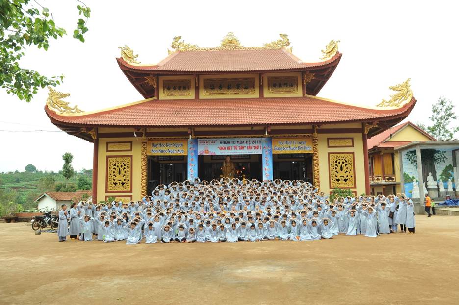 Gia Lai: Bế mạc khóa tu mùa hè “ Gieo Hạt Từ Tâm” tại chùa Bửu Lâm
