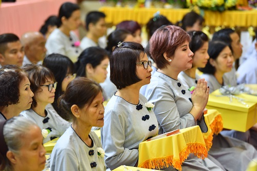 Tổng Kết Chương Trình Vu Lan Báo Hiếu Và Dâng Y Cúng Dường Trai Tăng  Chùa Giác Ngộ (Pl.2563 - Dl. 2019) (C224)