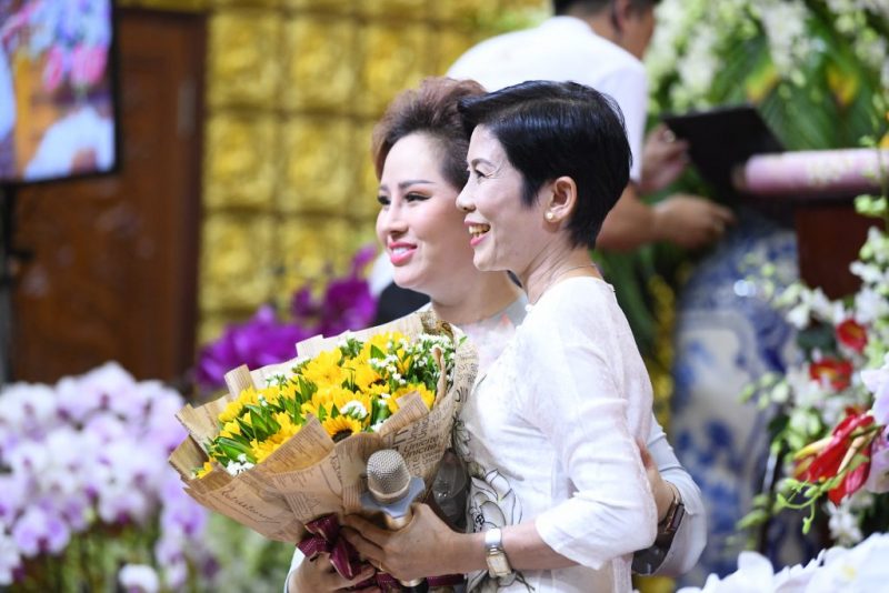 Tổng kết chương trình Trao tặng yêu thương cho 800 người khiếm thị (C231)
