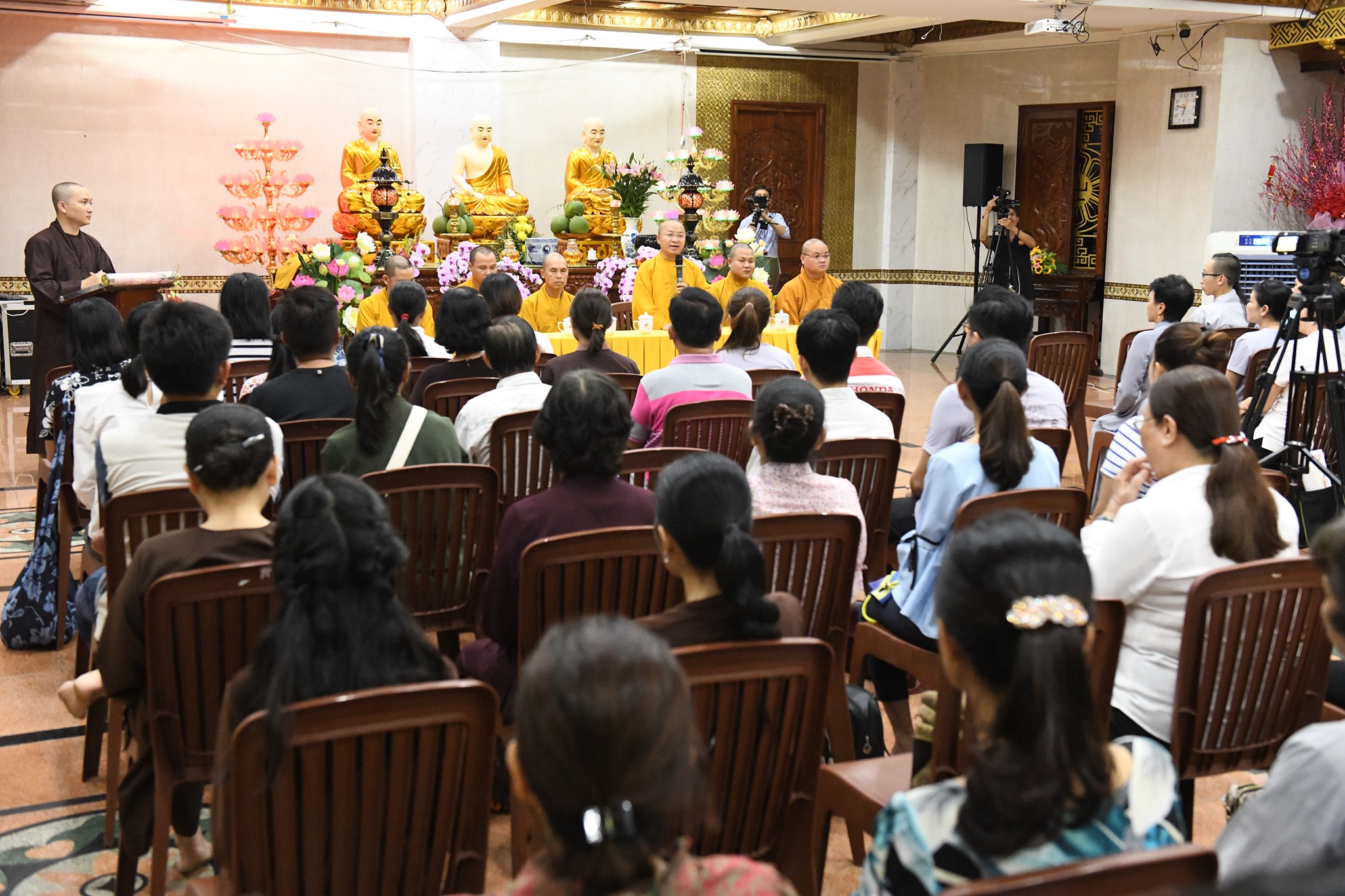 Chùa Giác Ngộ: Khai giảng lớp Bát Chánh đạo khóa 9