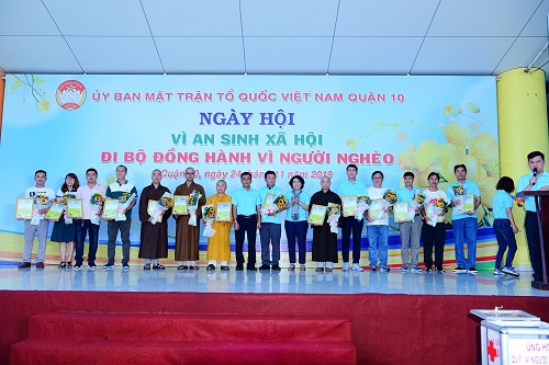 Ý Nghĩa Với Ngày Hội Đi Bộ Đồng Hành “Vì Người Nghèo”