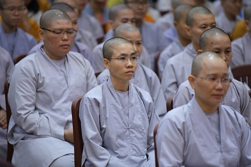 Quỹ Đạo Phật Ngày Nay trao tặng học bổng Tăng Ni và sinh viên 2019