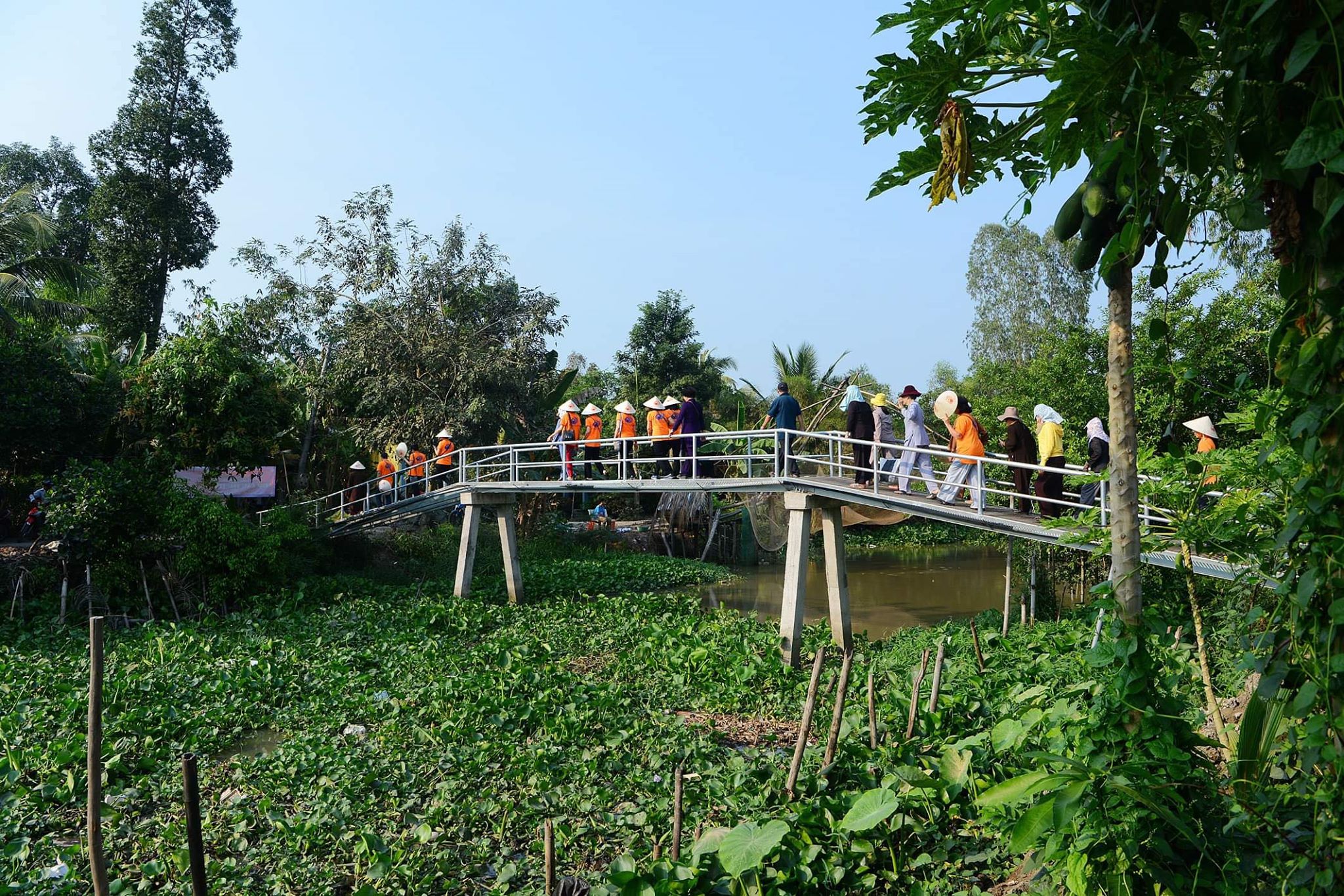 Quỹ Đạo Phật Ngày Nay khánh thành hai nhịp cầu số 25 và 26 tại tỉnh Tiền Giang