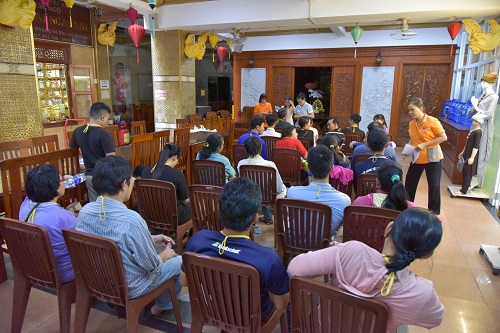 Buổi Gặp Gỡ 13 Cặp Đôi Để Hoàn Tất Công Việc Chuẩn Bị Cho Lễ Hằng Thuận Tập Thể 2019