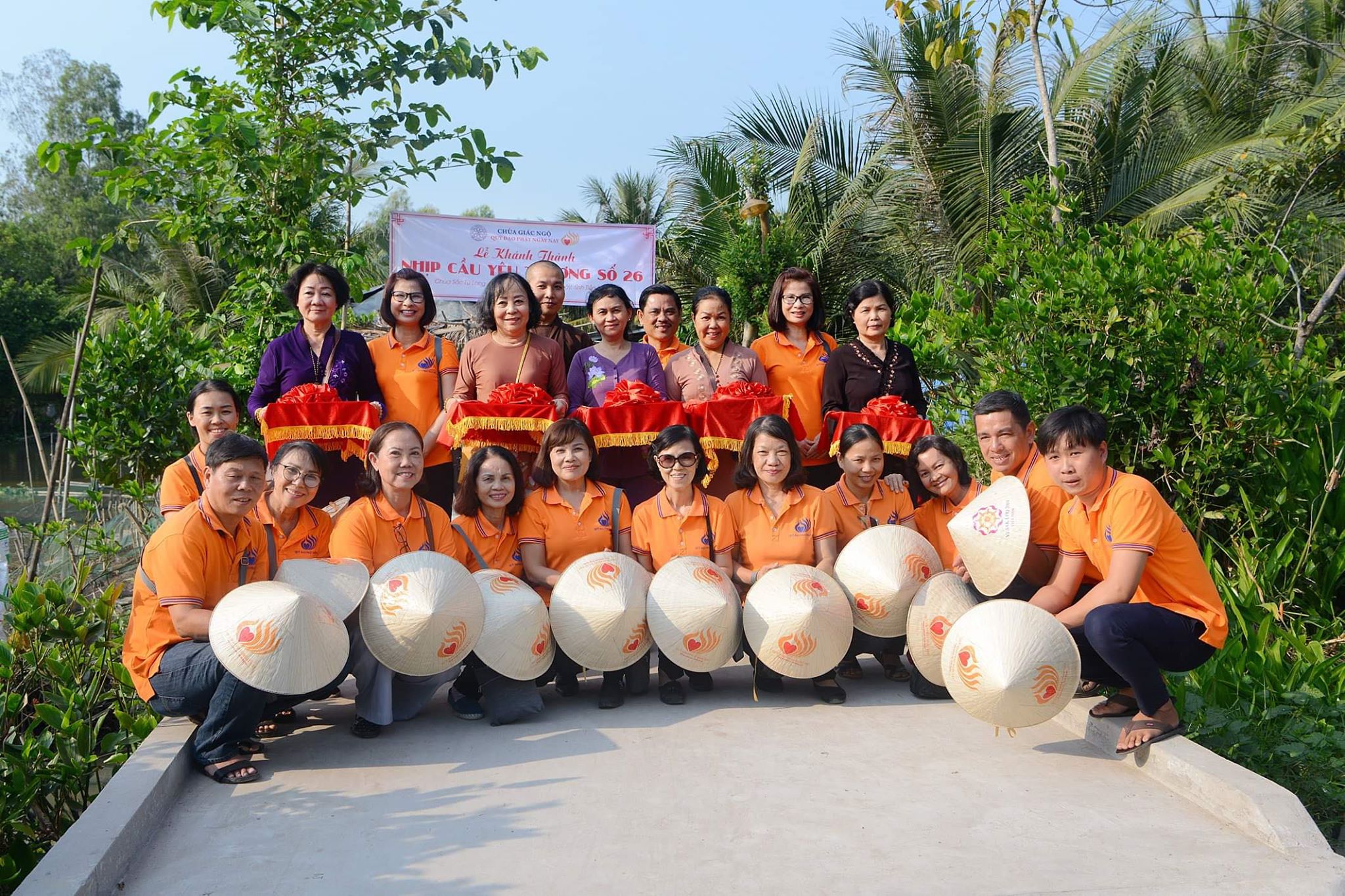 Quỹ Đạo Phật Ngày Nay khánh thành hai nhịp cầu số 25 và 26 tại tỉnh Tiền Giang