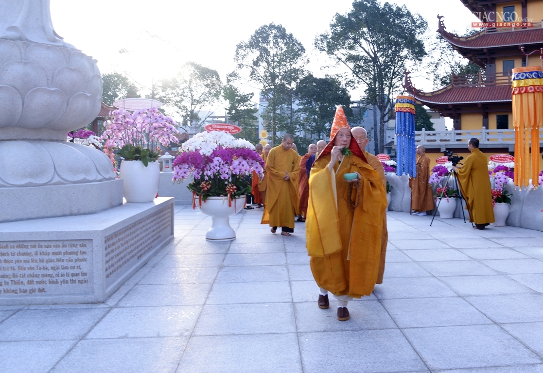 TP.HCM: Trang nghiêm lễ an vị tôn tượng Bồ-tát Quán Thế Âm