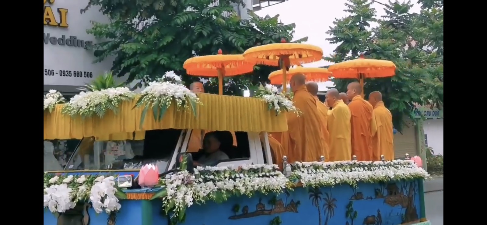 Bậc Đại Trí- Đầy Dung Dị