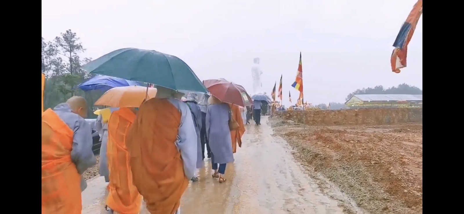 Bậc Đại Trí- Đầy Dung Dị