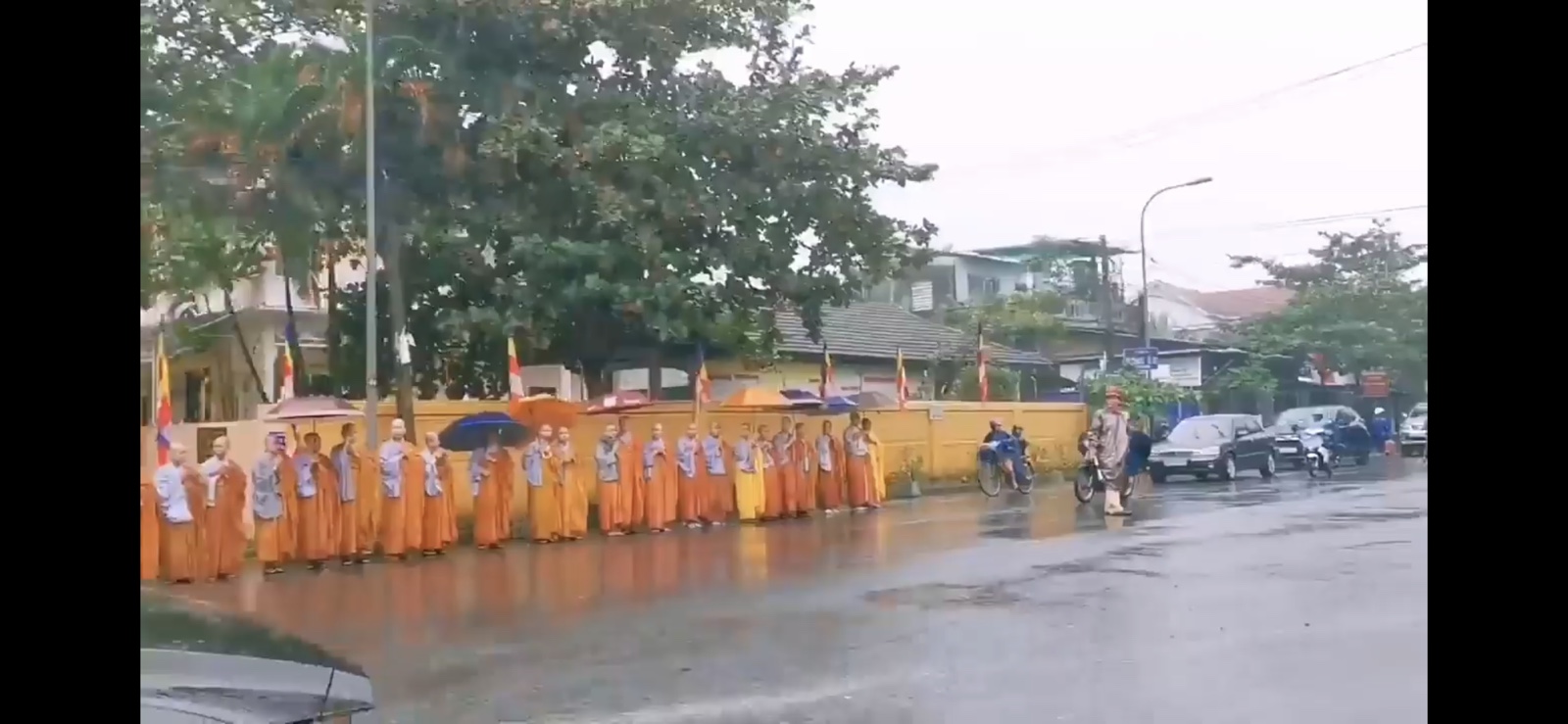 Bậc Đại Trí- Đầy Dung Dị