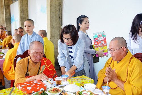 Quỹ Đạo Phật Ngày Nay Cúng Dường Chùa Hoa Quang (Biên Hòa, Đồng Nai)