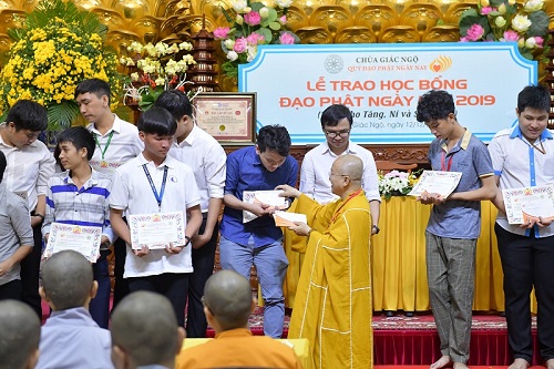 Tổng Kết Chương Trình  Trao Tặng Học Bổng Đạo Phật Ngày Nay 2019 (Dành cho sinh viên các trường đại học, cao đẳng tại TP.HCM) (C228)