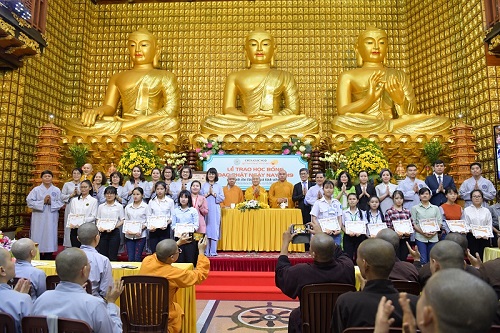 Tổng Kết Chương Trình  Trao Tặng Học Bổng Đạo Phật Ngày Nay 2019 (Dành cho sinh viên các trường đại học, cao đẳng tại TP.HCM) (C228)
