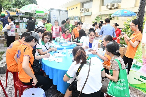Sáng Thứ Bảy Ý Nghĩa Với Đi Bộ Đồng Hành “Vì Người Nghèo”