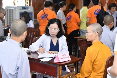 Tổng Kết Chương Trình Khám Bệnh Thiện Nguyện _ Chùa Giác Ngộ (KB1)