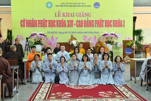 Quỹ Đạo Phật Ngày Nay Cúng Dường Vào Quỹ Đời Sống Tăng Ni