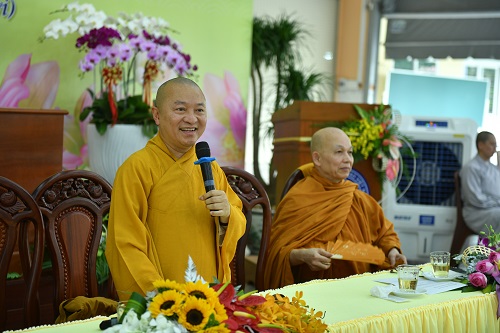 Quỹ Đạo Phật Ngày Nay Cúng Dường Vào Quỹ Đời Sống Tăng Ni