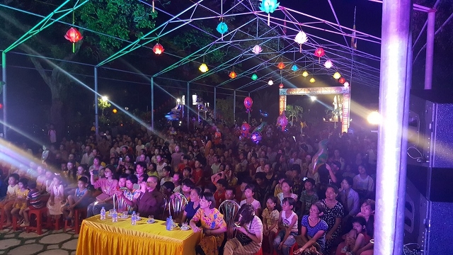 Thái Bình: Các chùa tặng quà Trung thu cho thiếu nhi