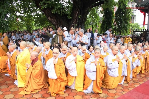 [TOÀN CẢNH] Di quan Đại lão Hòa thượng Thích Trí Quang trà-tỳ