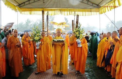 [TOÀN CẢNH] Di quan Đại lão Hòa thượng Thích Trí Quang trà-tỳ