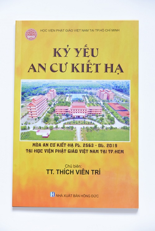 Ấn Tống Sách Giáo Khoa Cho 33 Trường Trung Cấp Phật Học – Gđ4 (C84-4)