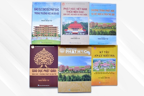 Ấn Tống Sách Giáo Khoa Cho 33 Trường Trung Cấp Phật Học – Gđ4 (C84-4)